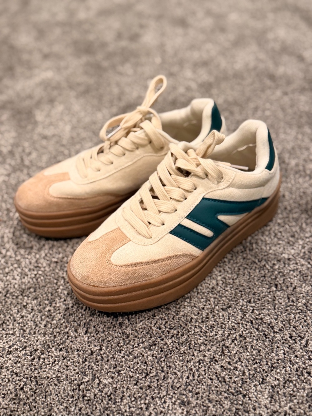 Trendy boutique Cream, Tan & Teal Platform Sneakers